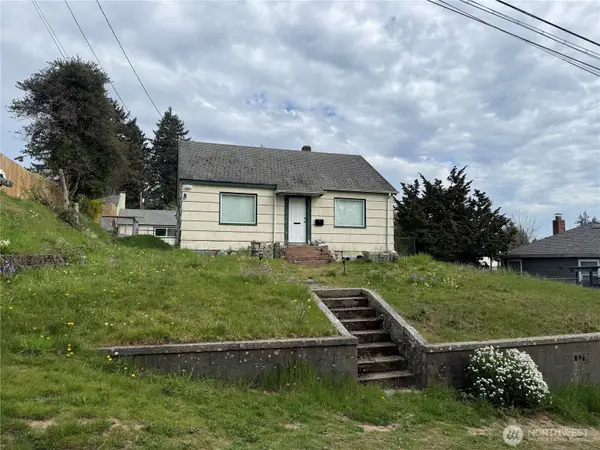1538 N Lafayette Avenue, Bremerton, WA 98312