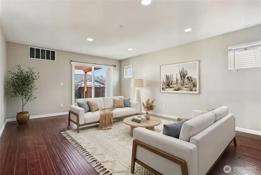 2256 Palisade Boulevard, Dupont, WA 98327 - #3