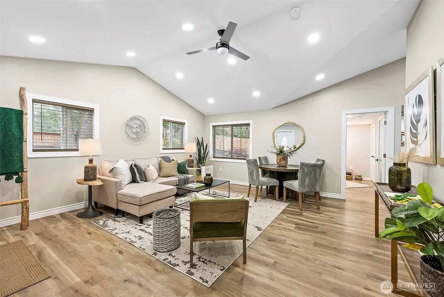 20425 198th Avenue Se, Maple Valley, WA 98038 - #3