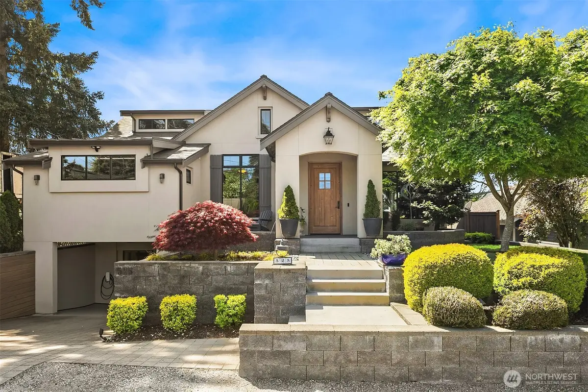 525 16th Avenue W, Kirkland, WA 98033 - #1