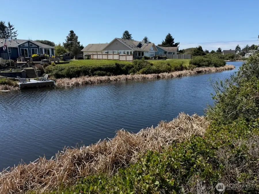 191 N Razor Clam Drive Sw #417, Ocean Shores, WA 98569 - #3