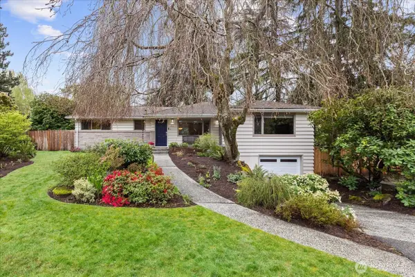 823 NW 107th Street, Seattle, WA 98177