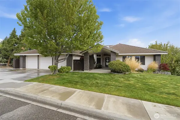 4100 E 43rd Avenue, Kennewick, WA 99337