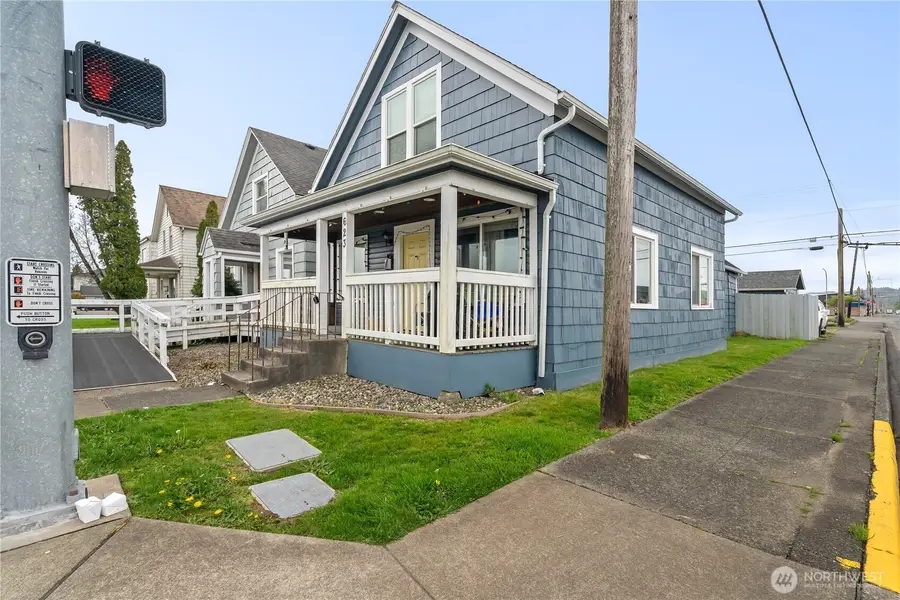 623 W Market Street, Aberdeen, WA 98520 - #2