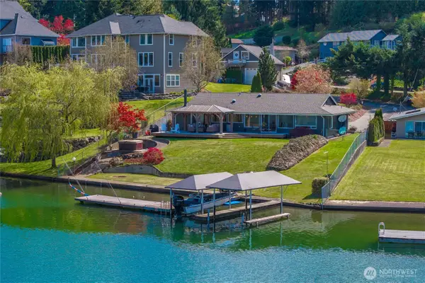 17219 33rd Street Ct E, Lake Tapps, WA 98391