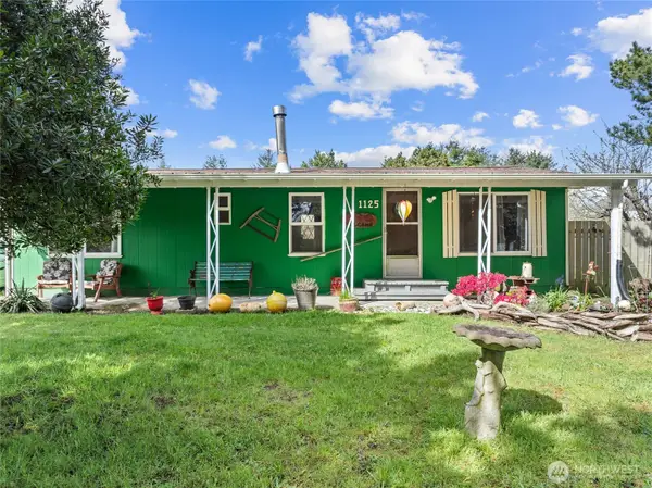 1125 State Route 105, Grayland, WA 98547