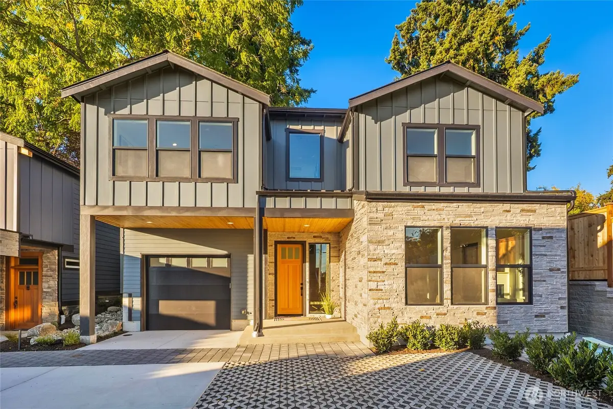 636 11th Avenue, Kirkland, WA 98033 - #1