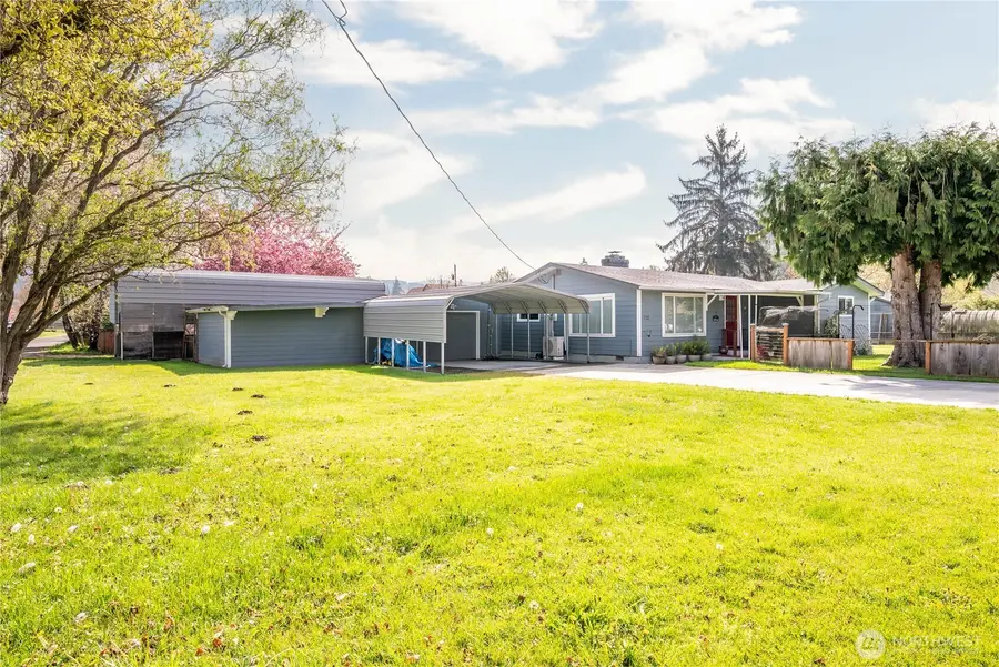 722 2nd Ave Sw, Castle Rock, WA 98611 - #2