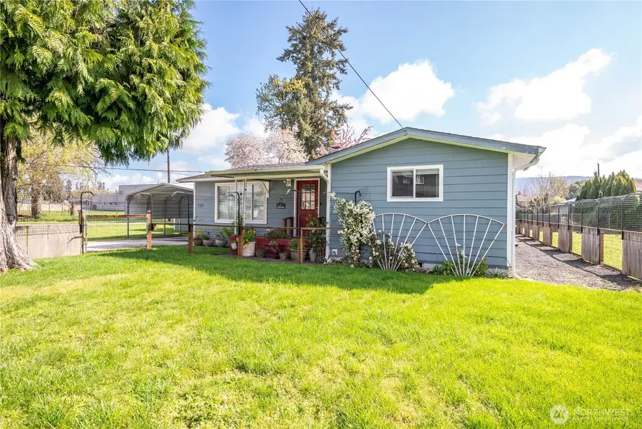 722 2nd Ave Sw, Castle Rock, WA 98611 - #3