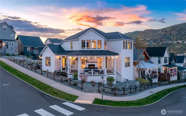 187 Bobcat Lane, Chelan, WA 98816