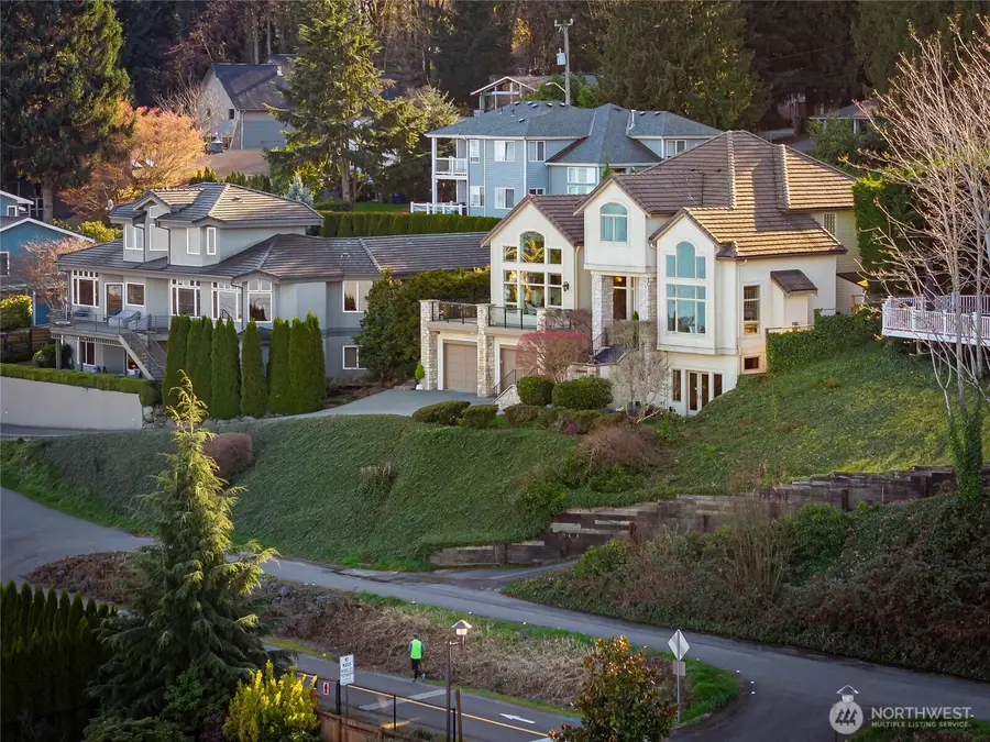 15517 Lake Shore Boulevard Ne, Lake Forest Park, WA 98155 - #3