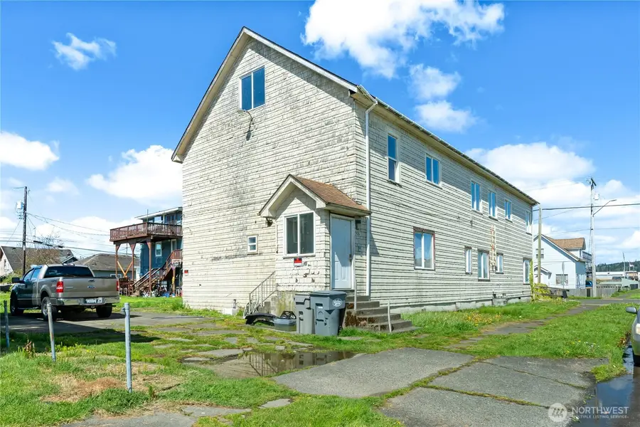 906 W Market Street, Aberdeen, WA 98520 - #2