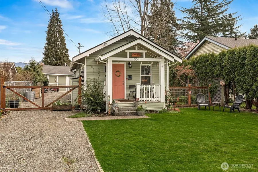 3011 Division Street, Enumclaw, WA 98022 - #2