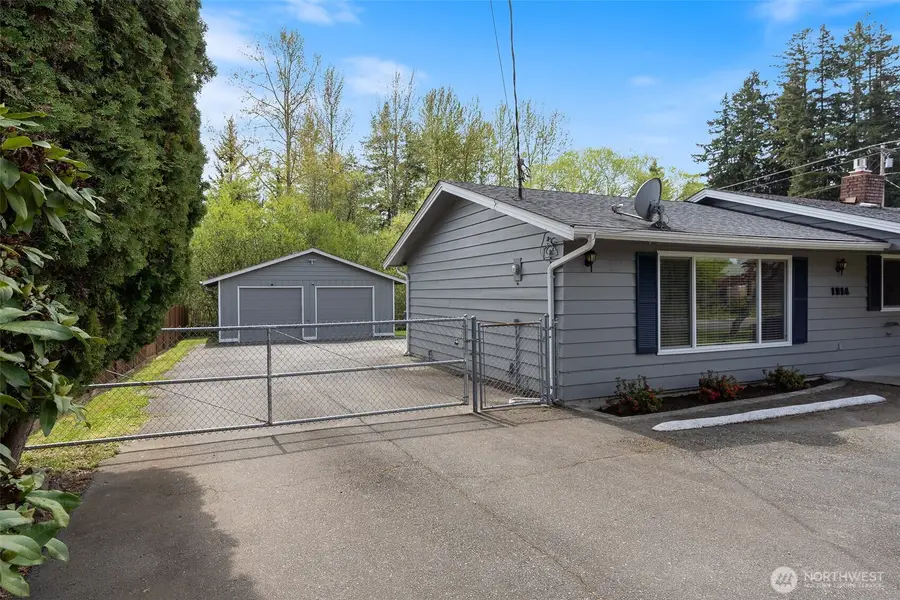 1914 122nd Place Se, Everett, WA 98208 - #2