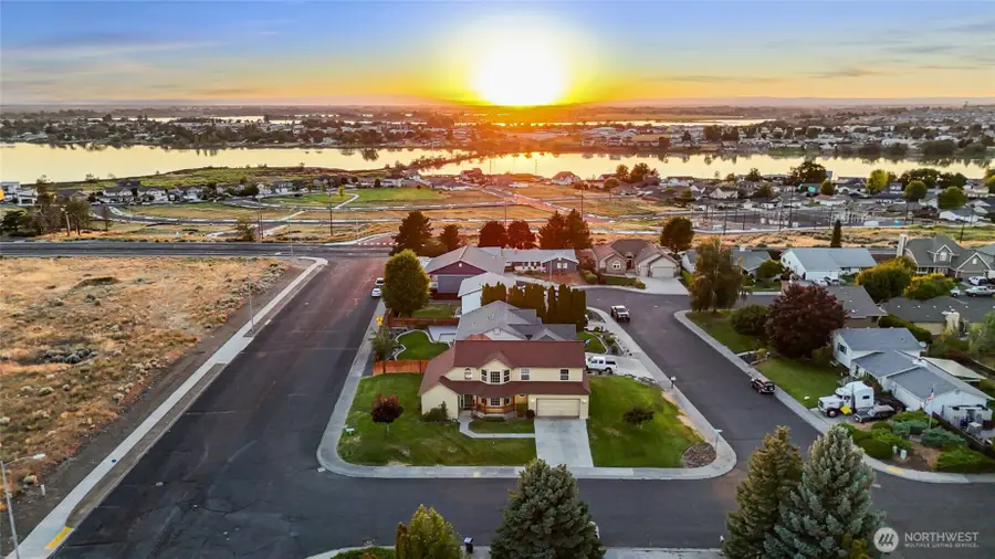 1716 S Legend Lane, Moses Lake, WA 98837 - #2