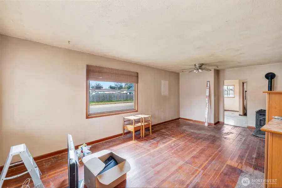 6648 S Lawrence Street, Tacoma, WA 98409 - #3