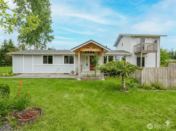 1012 River Road, Sequim, WA 98382