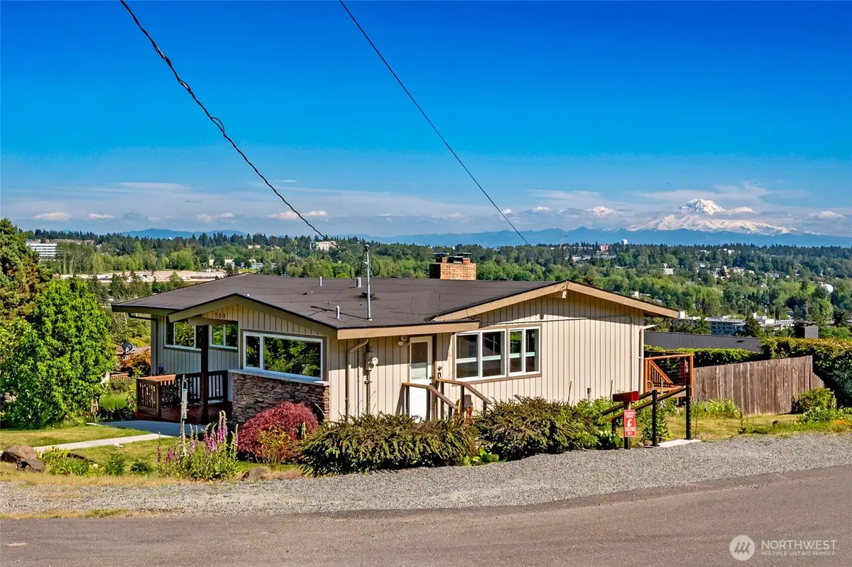 705 S 209th Street, Des Moines, WA 98198 - #1