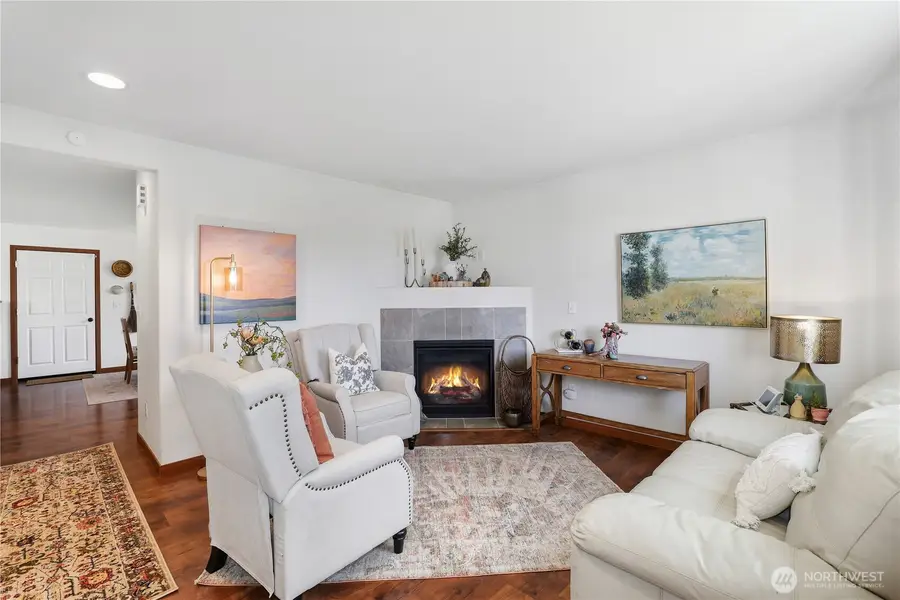 6025 S Verde Street, Tacoma, WA 98409 - #2