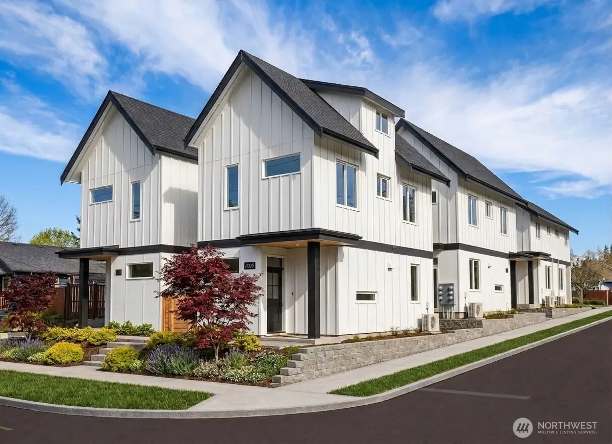 9006 5th Avenue S, Seattle, WA 98108 - #1