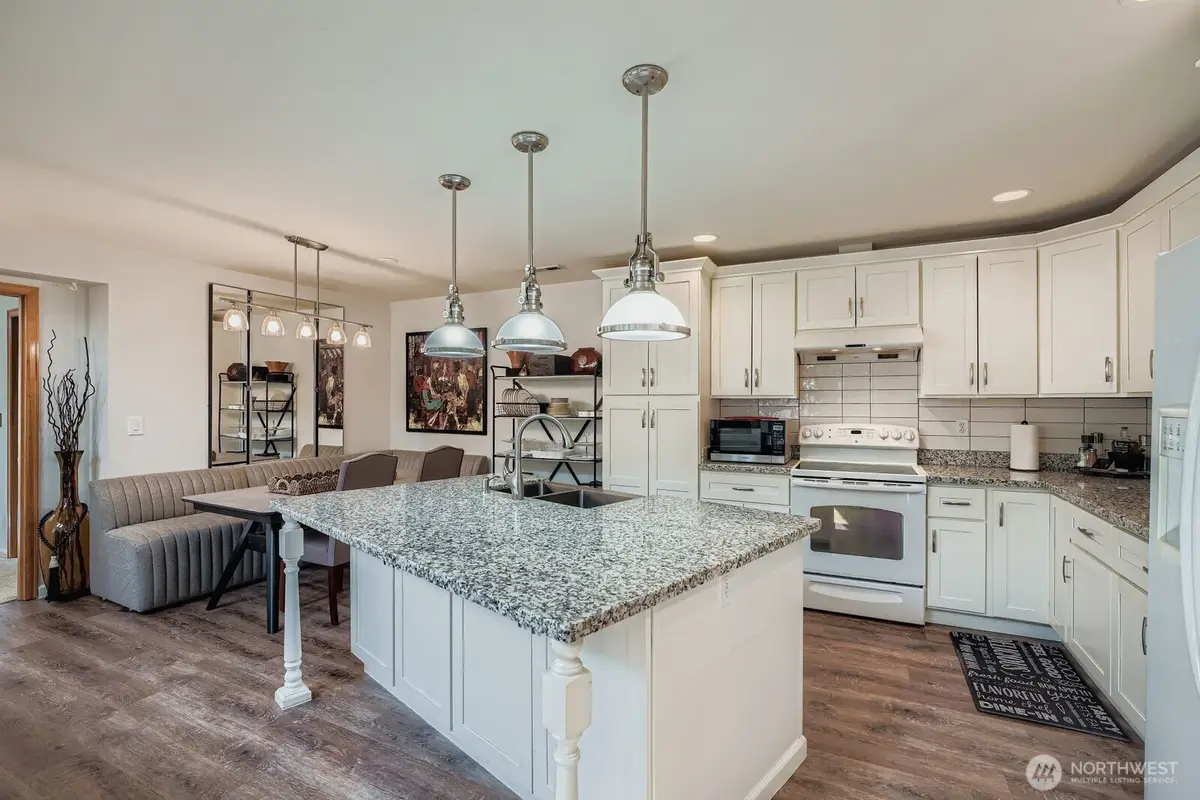 230 105th St E, Midland, WA 98455 - #1