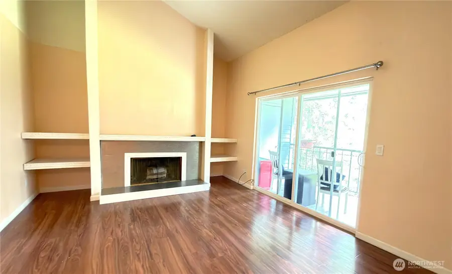 4717 W Lake Sammamish Pkwy Se #C305, Issaquah, WA 98027 - #2