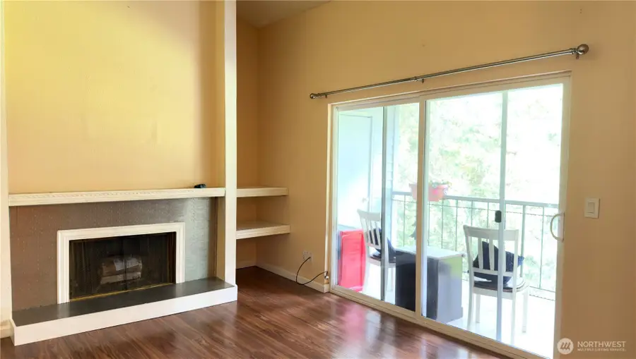 4717 W Lake Sammamish Pkwy Se #C305, Issaquah, WA 98027 - #3