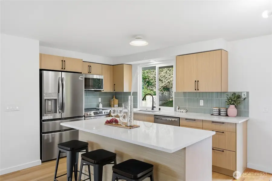 1204 E Laurel Street, Kent, WA 98030 - #3