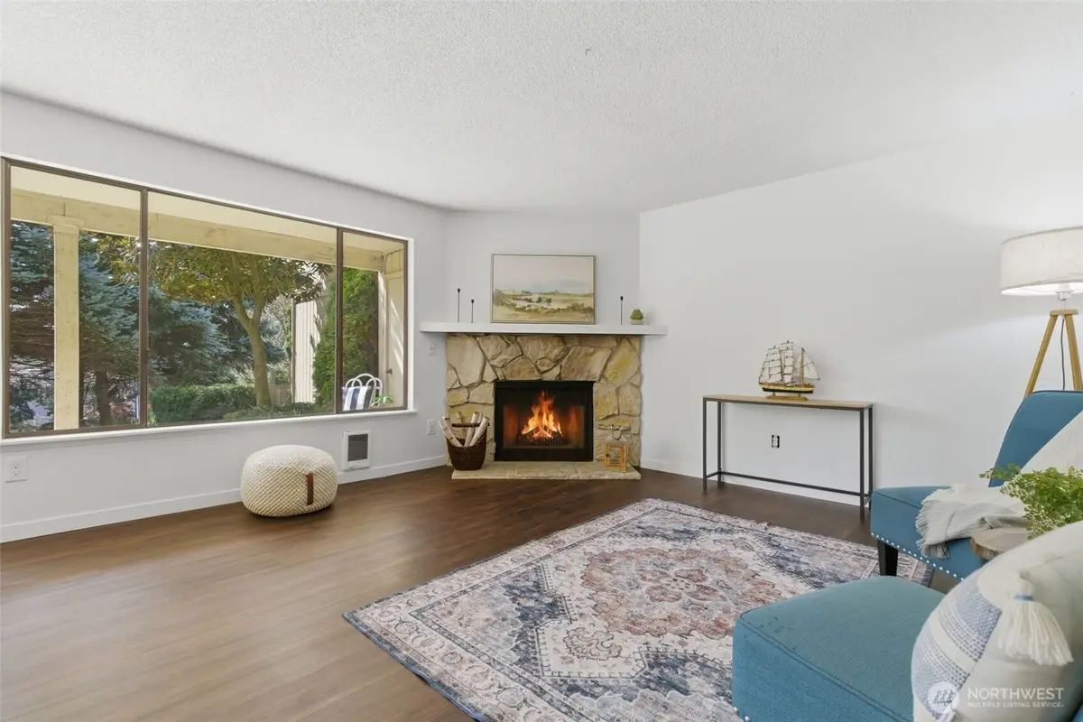 26425 Pennsylvania Avenue Ne #4, Kingston, WA 98346 - #1