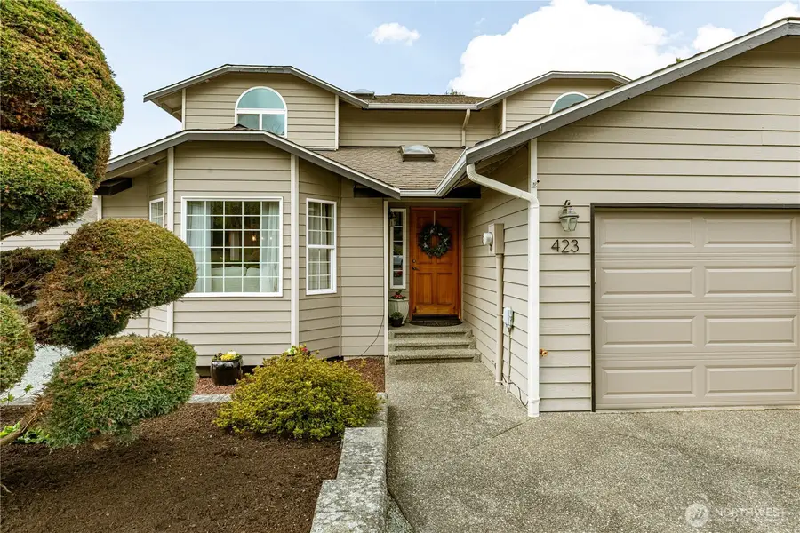 423 S 32nd Place, Mount Vernon, WA 98274 - #2