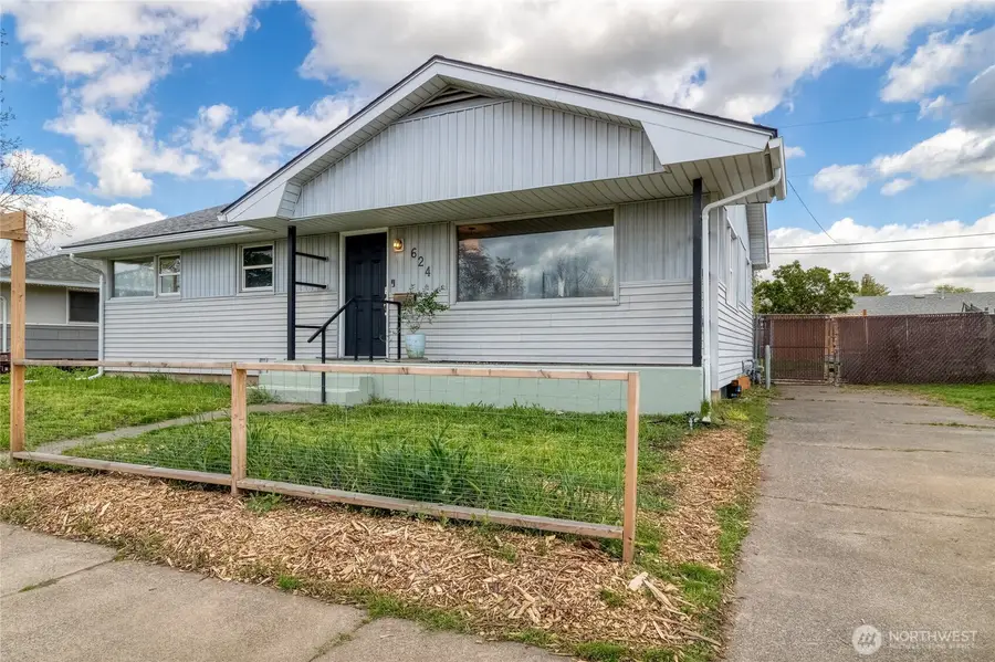 624 Ash Street, Walla Walla, WA 99362 - #2