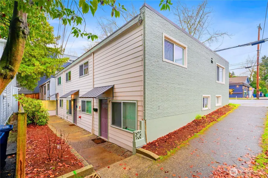 7618 Greenwood Avenue N, Seattle, WA 98103 - #3