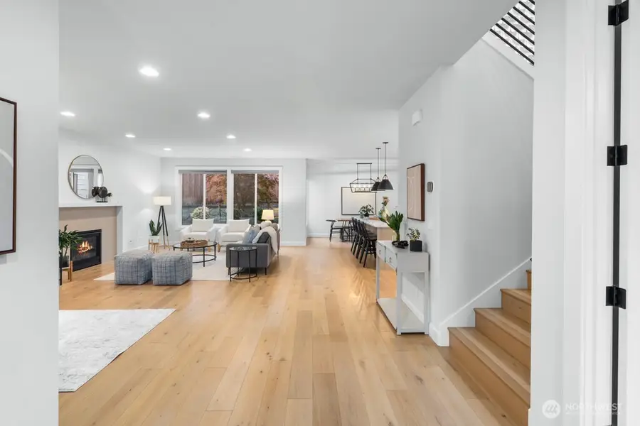 19557 15th Avenue Nw, Shoreline, WA 98177 - #2