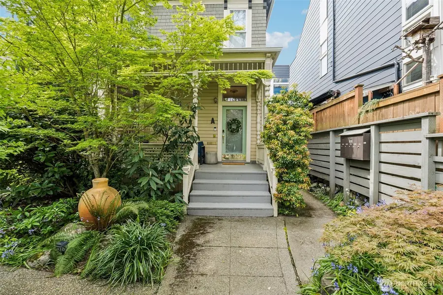 917 18th Avenue #A, Seattle, WA 98122 - #2