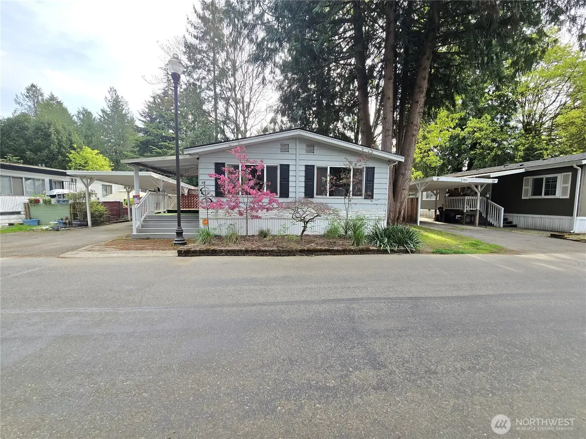 900 29th Street Se #D-9, Auburn, WA 98002 - #1