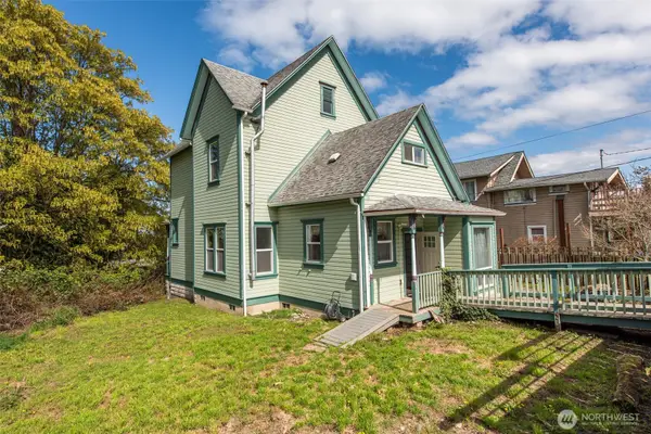 318 W 8th Street, Port Angeles, WA 98362