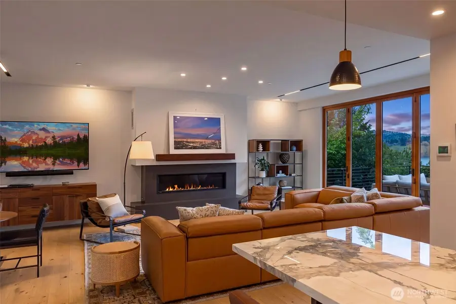 9818 SE 42nd Place, Mercer Island, WA 98040 - #3