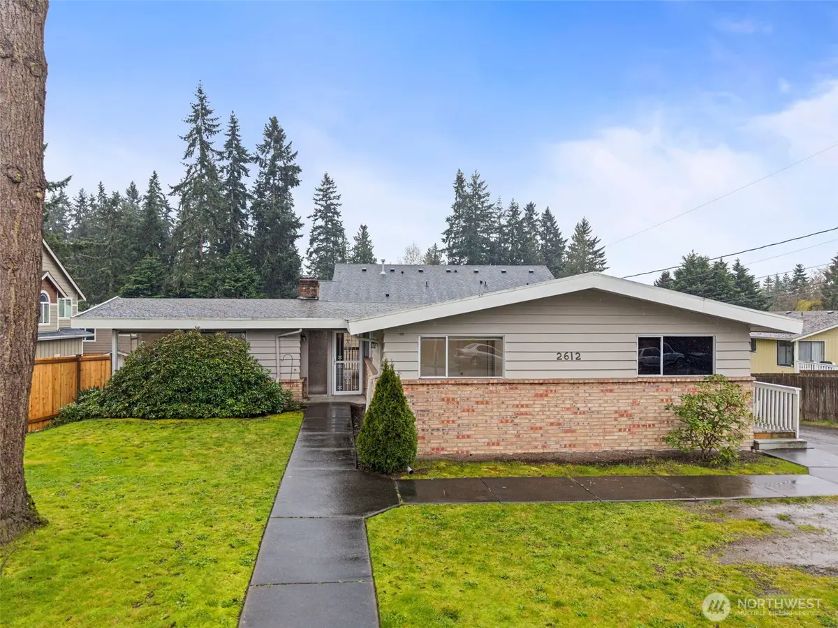 2612 204th St Sw Street Sw #N, Lynnwood, WA 98036 - #1