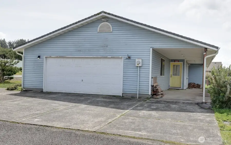 816 325th Street, Ocean Park, WA 98640 - #2