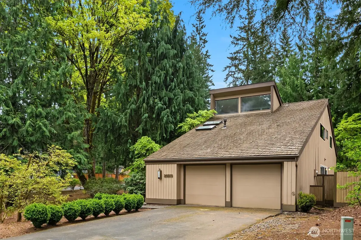 20819 NE 25th Street, Sammamish, WA 98074 - #1