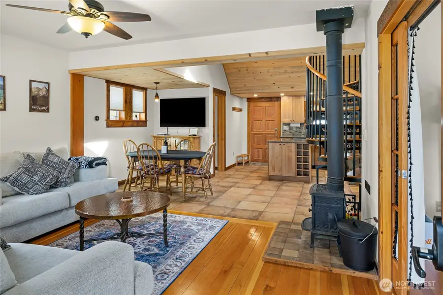 132 4th Street, Roslyn, WA 98941 - #3