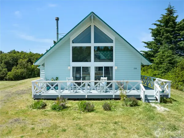 195 Ocean Shores Boulevard Sw, Ocean Shores, WA 98569
