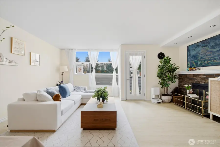 436 4th Ave #436, Kirkland, WA 98033 - #3