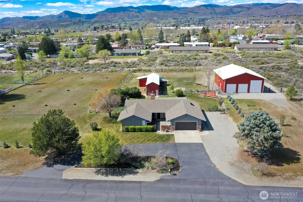 35 Red Apple Drive, Omak, WA 98841 - #1