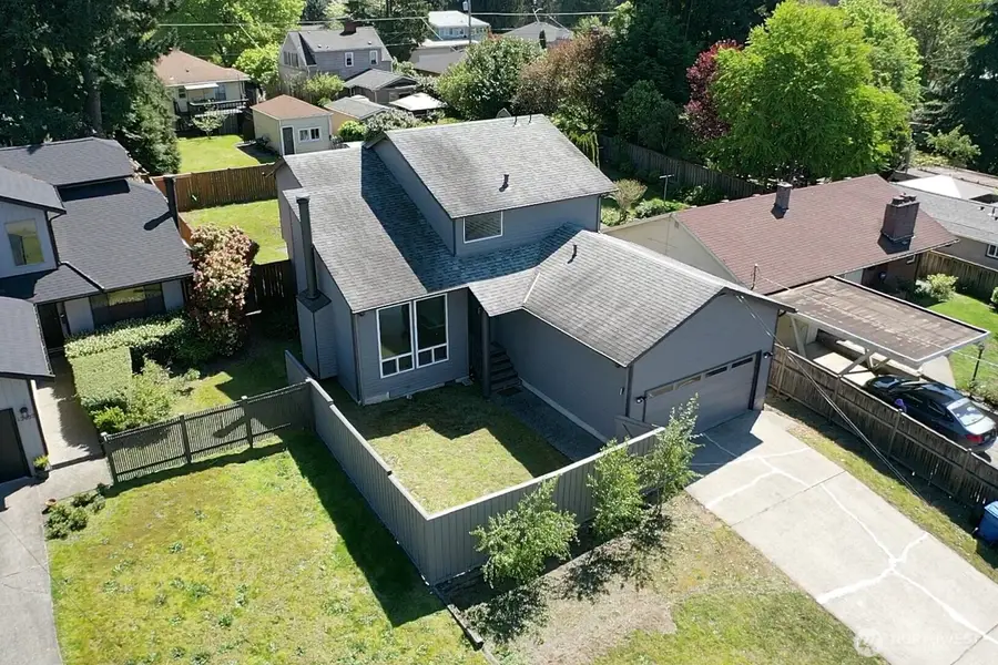 12228 Dayton Avenue N, Seattle, WA 98133 - #2