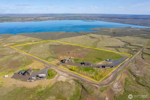 169 Banks Lake View Road #99115, Coulee City, WA 99115