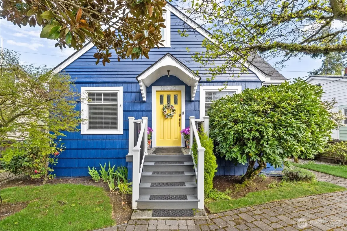 10532 Evanston Avenue N, Seattle, WA 98133 - #1