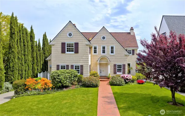 3010 Cascadia Avenue S, Seattle, WA 98144
