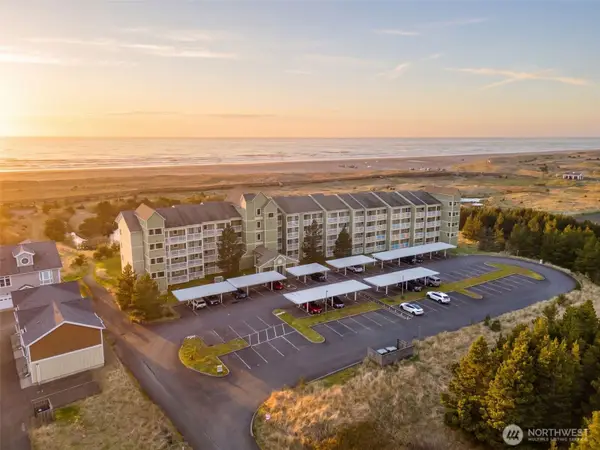 501 Shoreview Drive S #206, Long Beach, WA 98631