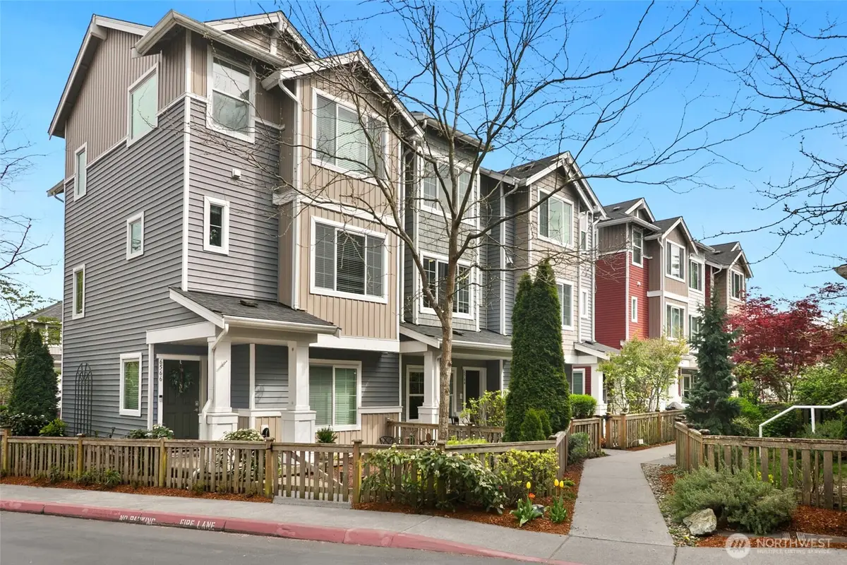 6564 High Point Drive Sw, Seattle, WA 98126 - #1